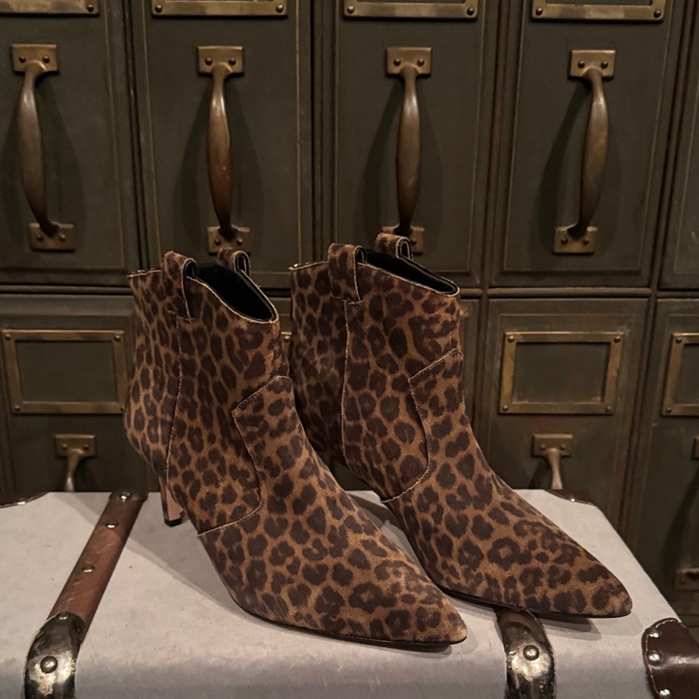 Veronica Beard Suede Boots
